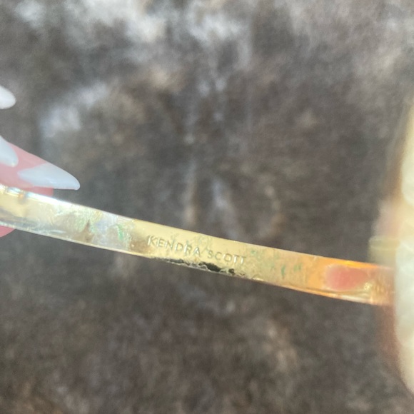 TODAY ONLY!!! Kendra Scott Elton Gold Cuff bracelet - Picture 5 of 11